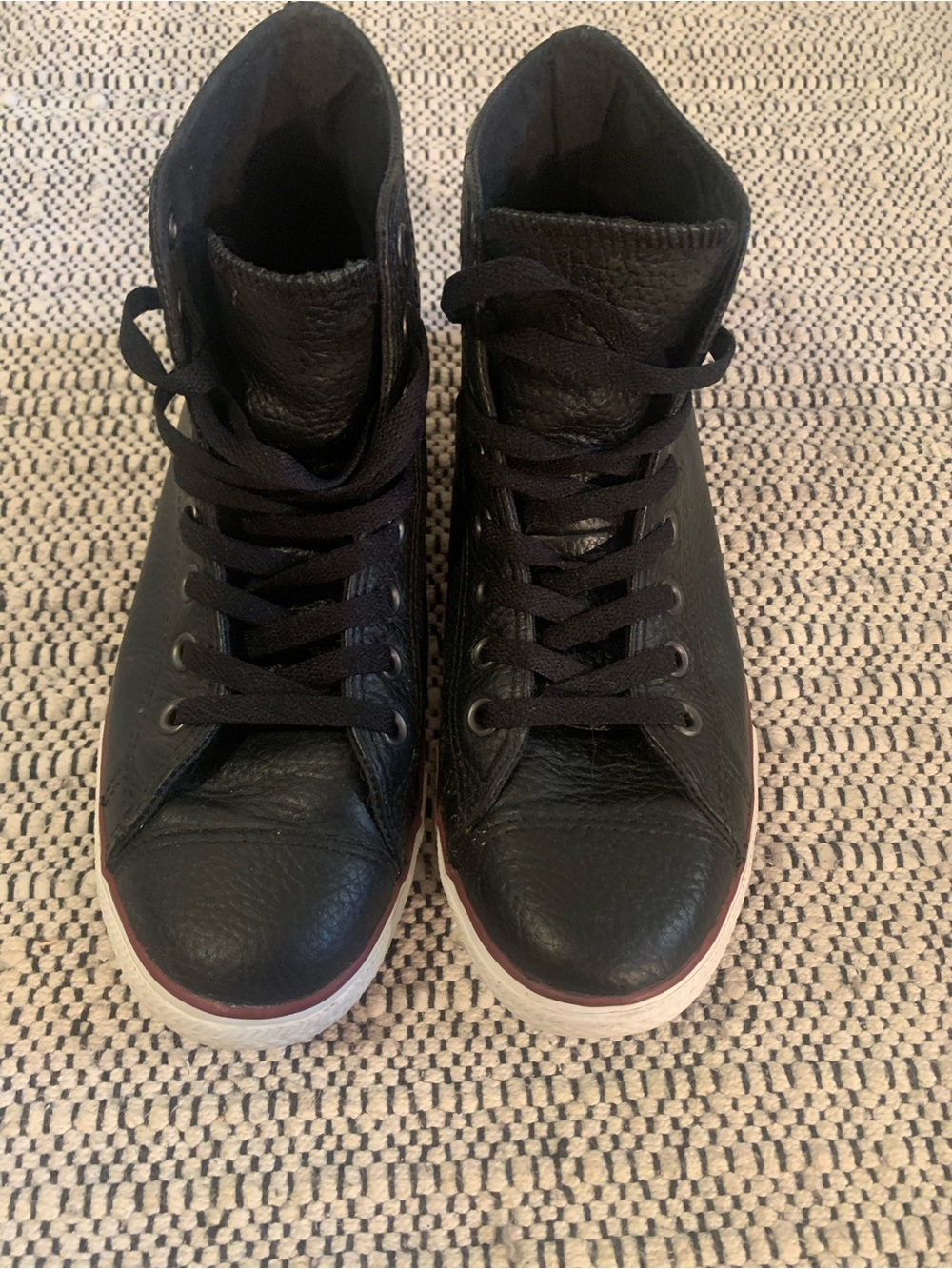 Converse Chuck Taylor All Star en cuir noir (Pointure 39.5) - Excellent état